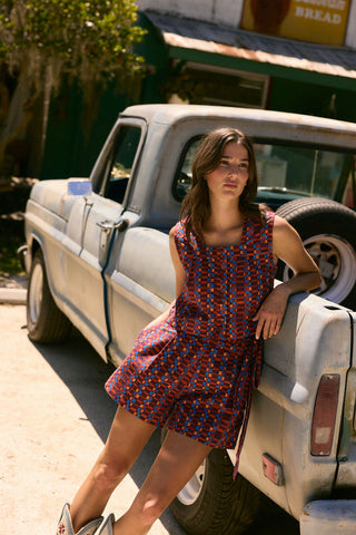 Olivia by Livro Uba Short, Tessera