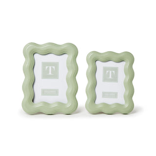 Wavy Wood 5x7 Photo Frame, Green