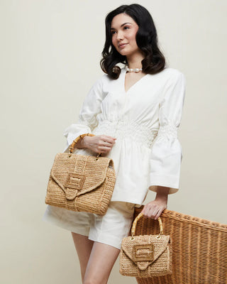 Pamela Munson The Avis Mini