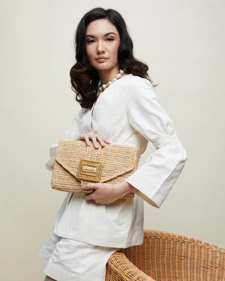 Pamela Munson The Avis Clutch