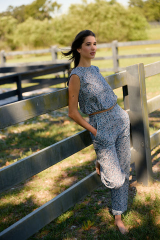 Olivia by Livro Bubble Top, Shale