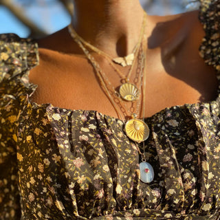 Jane Win Charleston Original Pendant Coin 18" Drawn Link