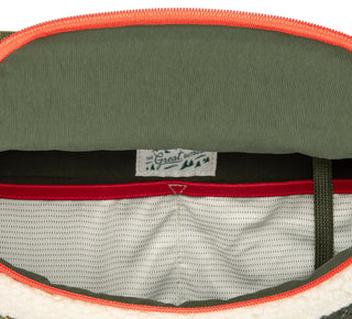 The Great The Plush Colorblock Hip-Pack, Cream & Army