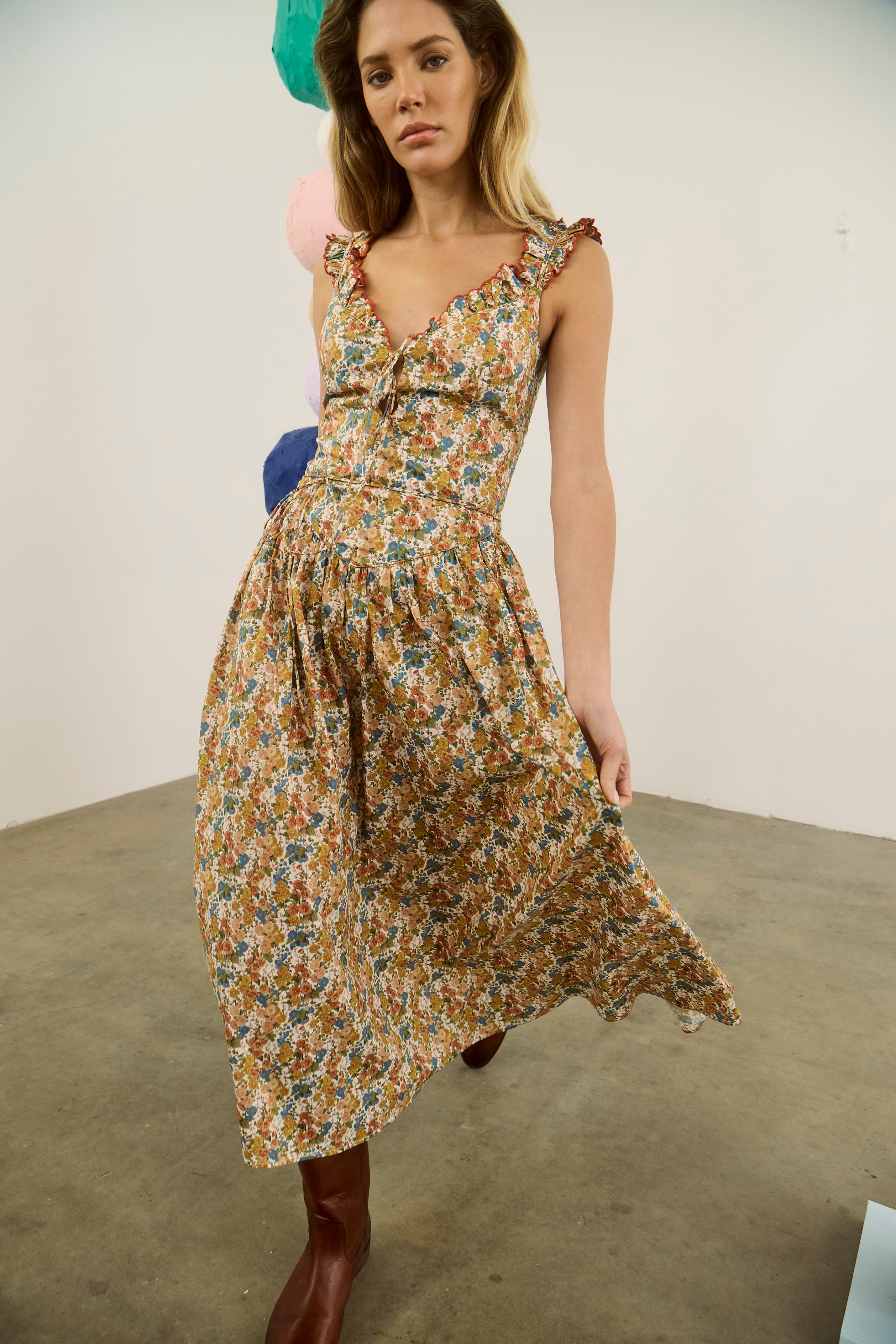hunter and brown dress Bell Ella Lee Dress, Gertrude – Monkee's of Mount Pleasant Maxwell was designed to Color:Denim/White 25 Re-runners & exclusives Desert Rose Bridesmaid Dresses