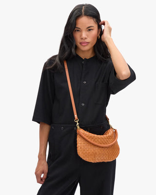 Clare V. Petit Moyen Messenger, Natural