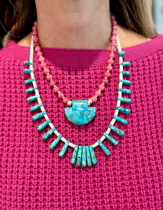 Olivia by Livro Wren Top, Dragonfruit