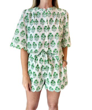 Pink Chicken Misha Scallop Shorts, Green Strawflower