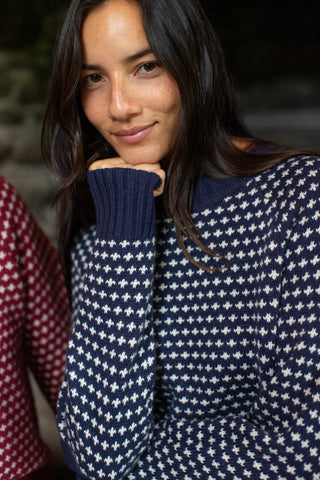 Marea Lodge Sweater, Navy Ivory Birdseye